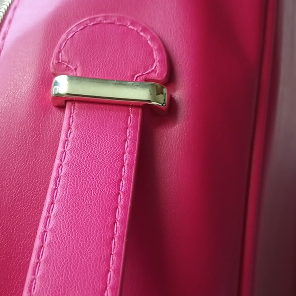 Lancôme Red / Pink Star Zippered Cosmetics Makeup Star Embossed Storage Case. - Picture 16 of 16